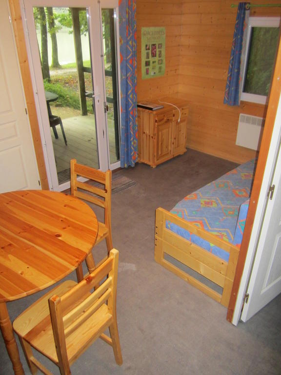 Chalet De La Heronniere Chef-Boutonne Pokój zdjęcie